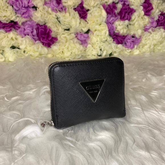 Guess black wallet - Picture 3 of 4